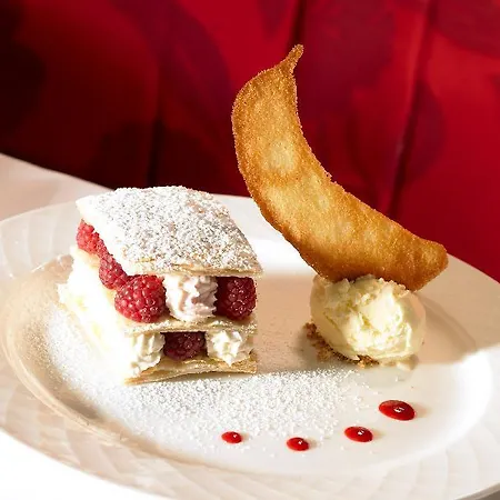 Plaza Hotel, & Leisure Westport