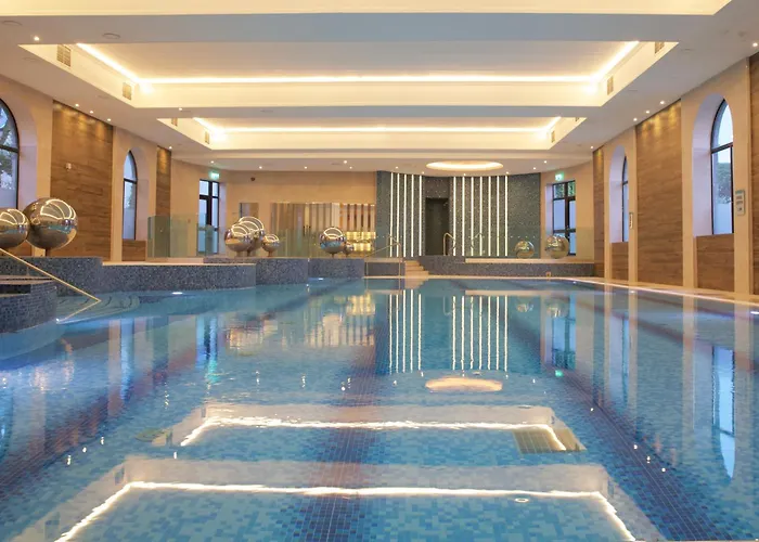 Hotell Plaza Hotel, & Leisure 4*