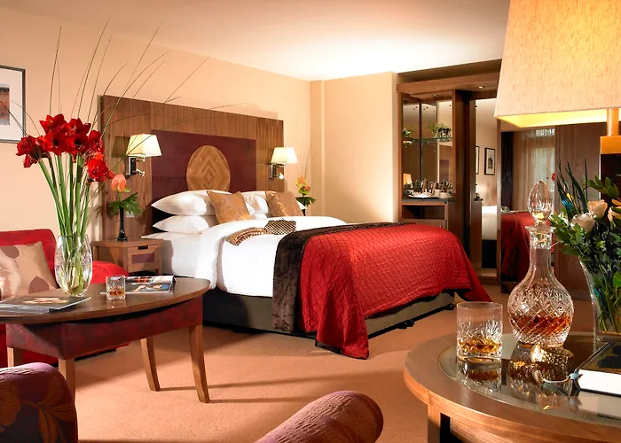 Plaza Hotel, & Leisure 웨스트포트