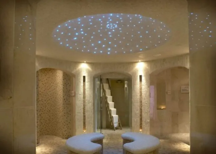 Plaza Hotel, & Leisure 4* 웨스트포트