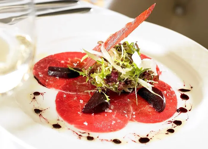 호텔 Plaza Hotel, & Leisure 4*