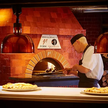 Plaza Hotel, & Leisure Hotel Westport