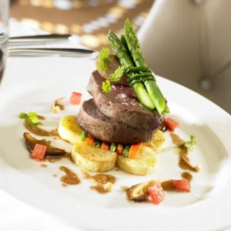 Plaza Hotel, & Leisure