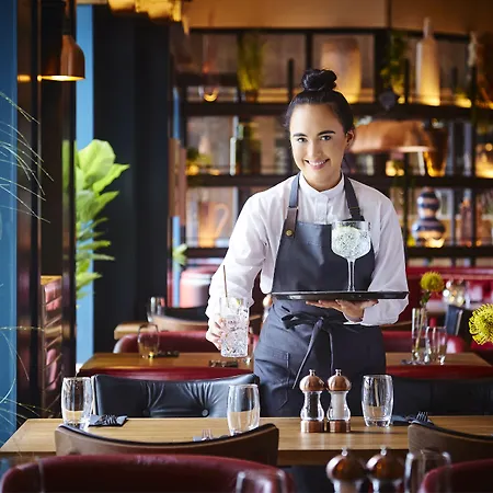 Plaza Hotel, & Leisure Hotel