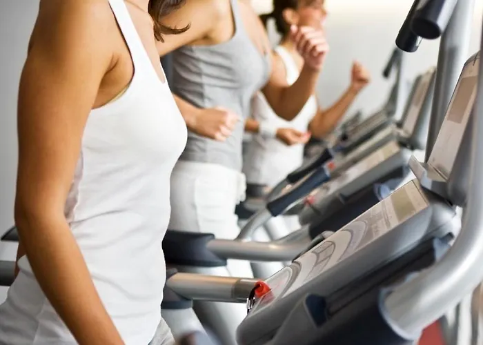 酒店 韦斯特波特广场温泉及休闲酒店 4*